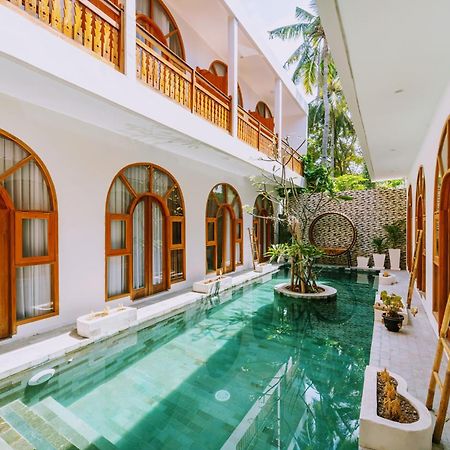 Yulaman Hotel Gili Trawangan Esterno foto